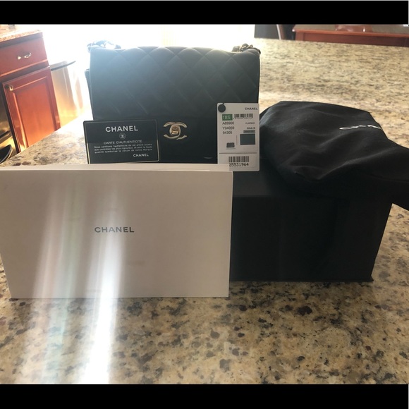 Chanel rectangular mini flap SOLD - Picture 2 of 8